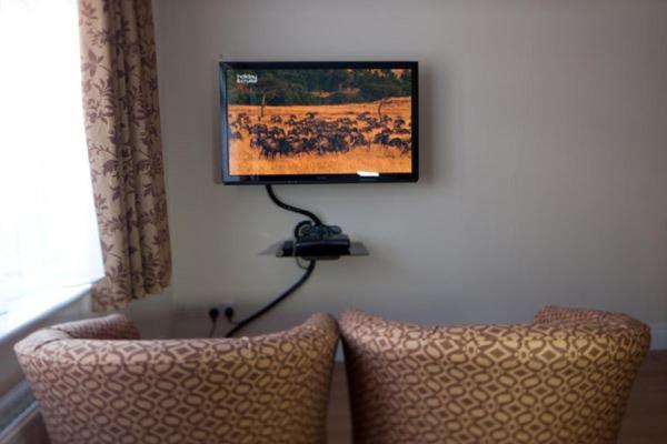 Montrose Guest House Romford Esterno foto